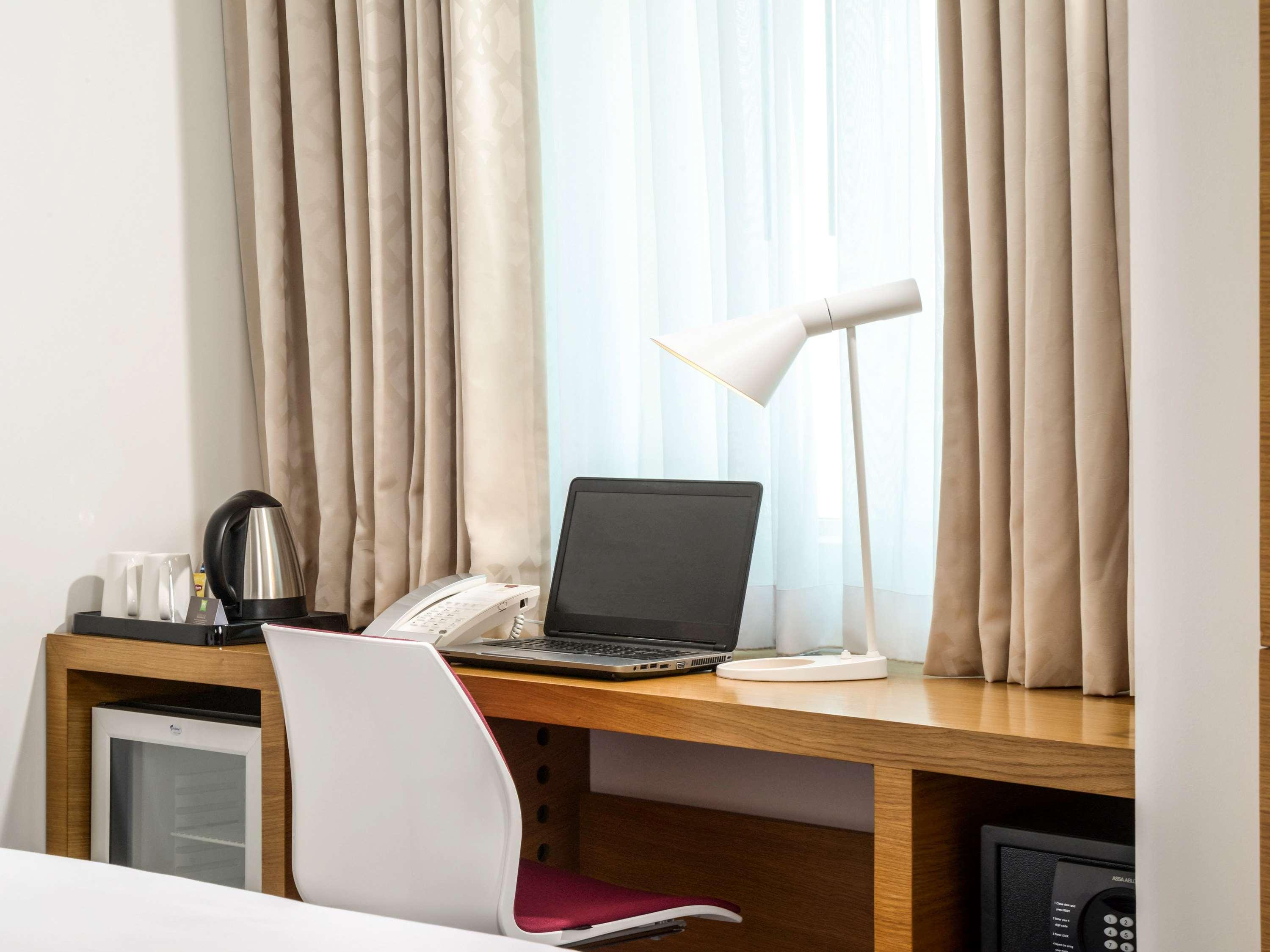 Hotel Ibis Styles Manama Diplomatic Area Exterior foto