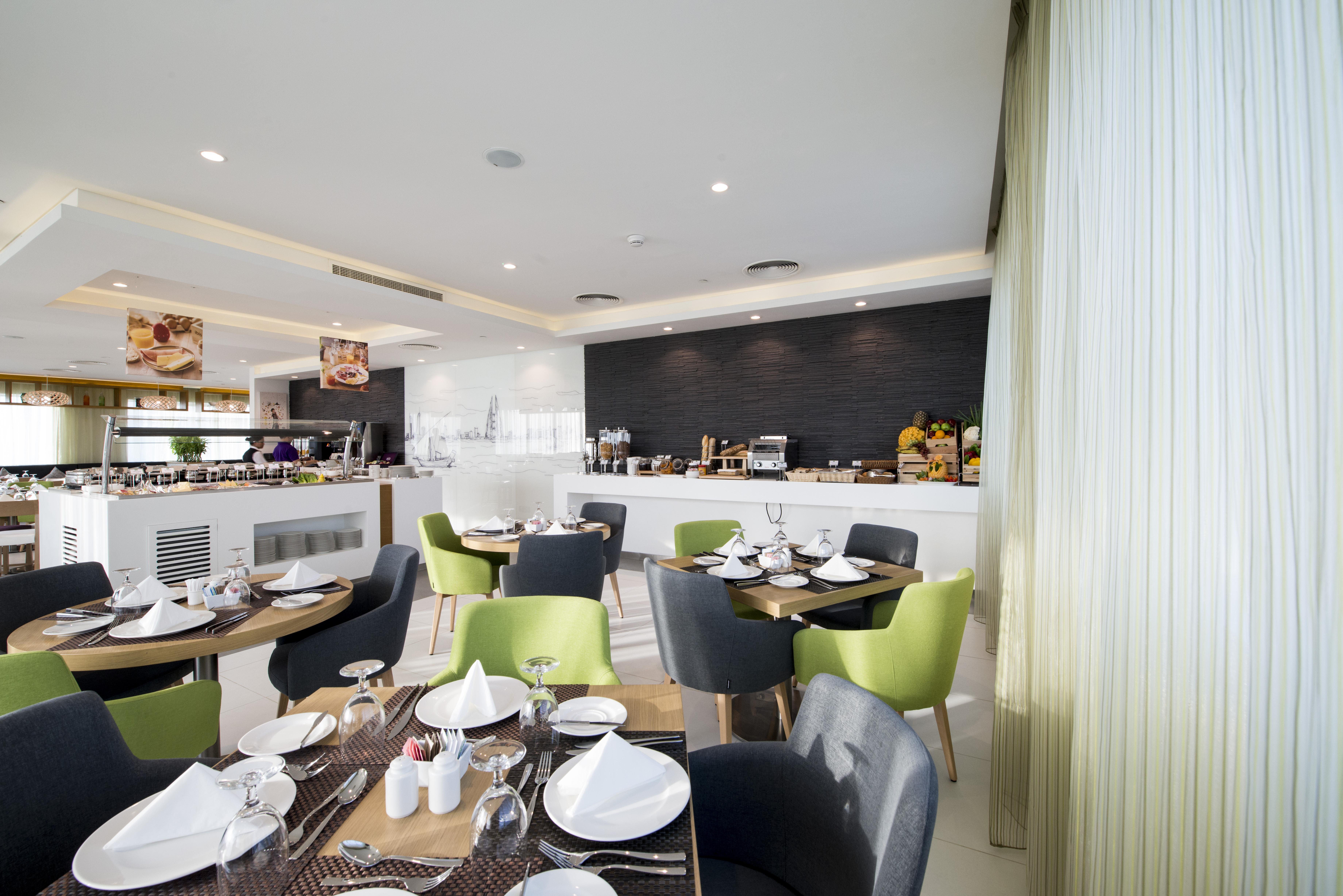 Hotel Ibis Styles Manama Diplomatic Area Exterior foto