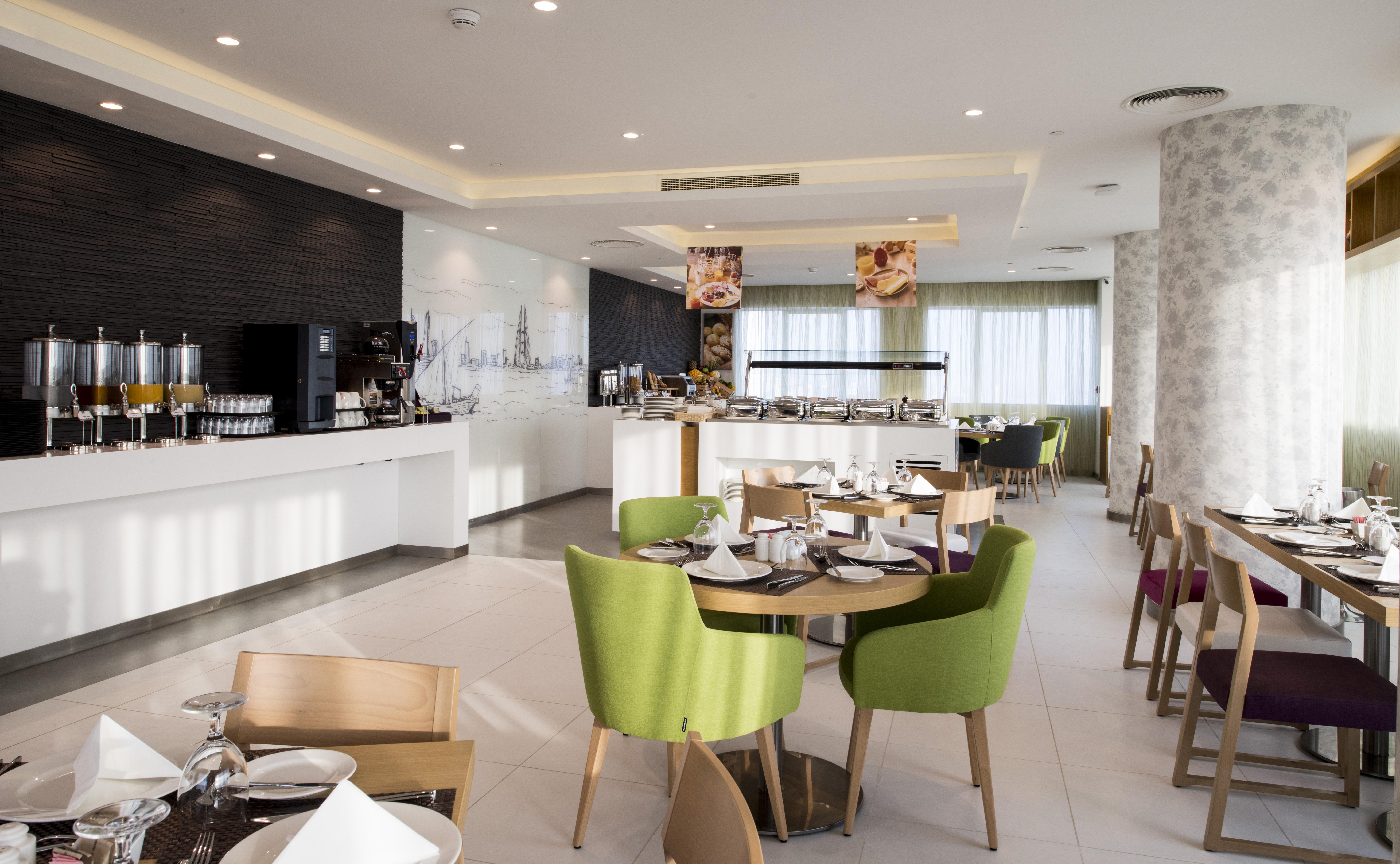 Hotel Ibis Styles Manama Diplomatic Area Exterior foto