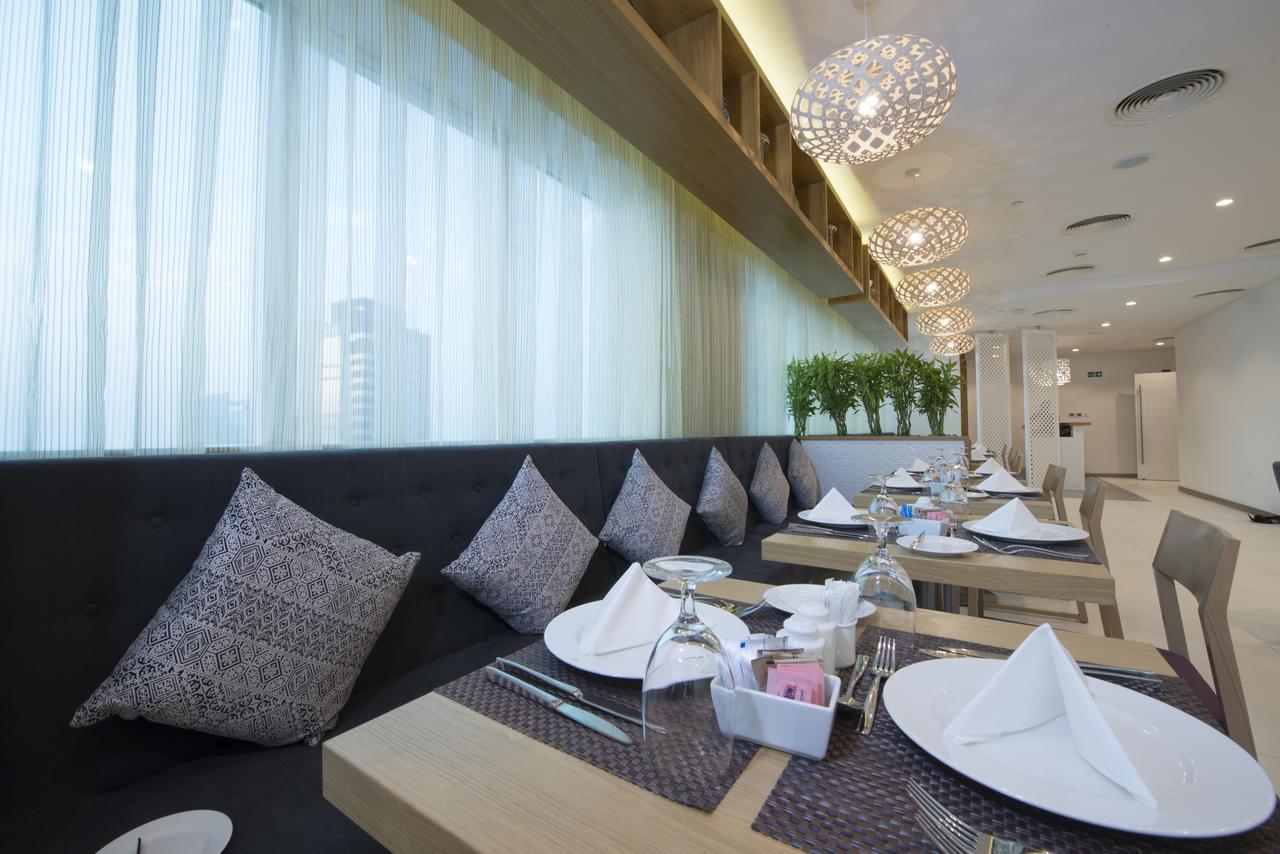 Hotel Ibis Styles Manama Diplomatic Area Exterior foto